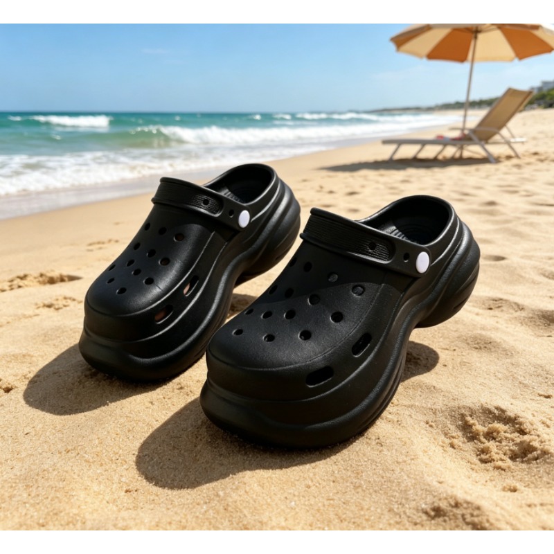 Seaside Vacation Hole Shoes, W - Kids Outdoor Shoes 评论和价格